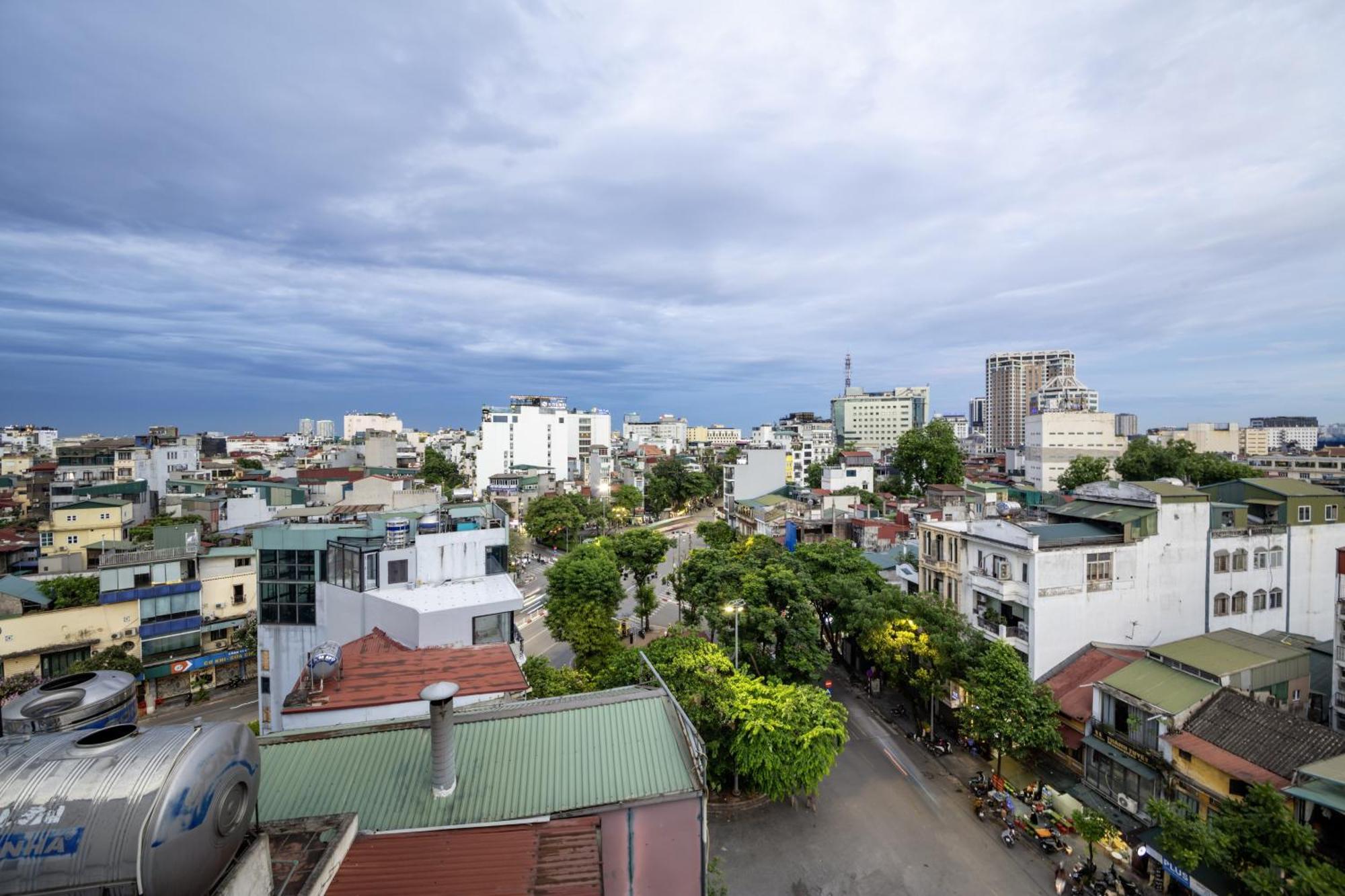 Millennium Khách sạn